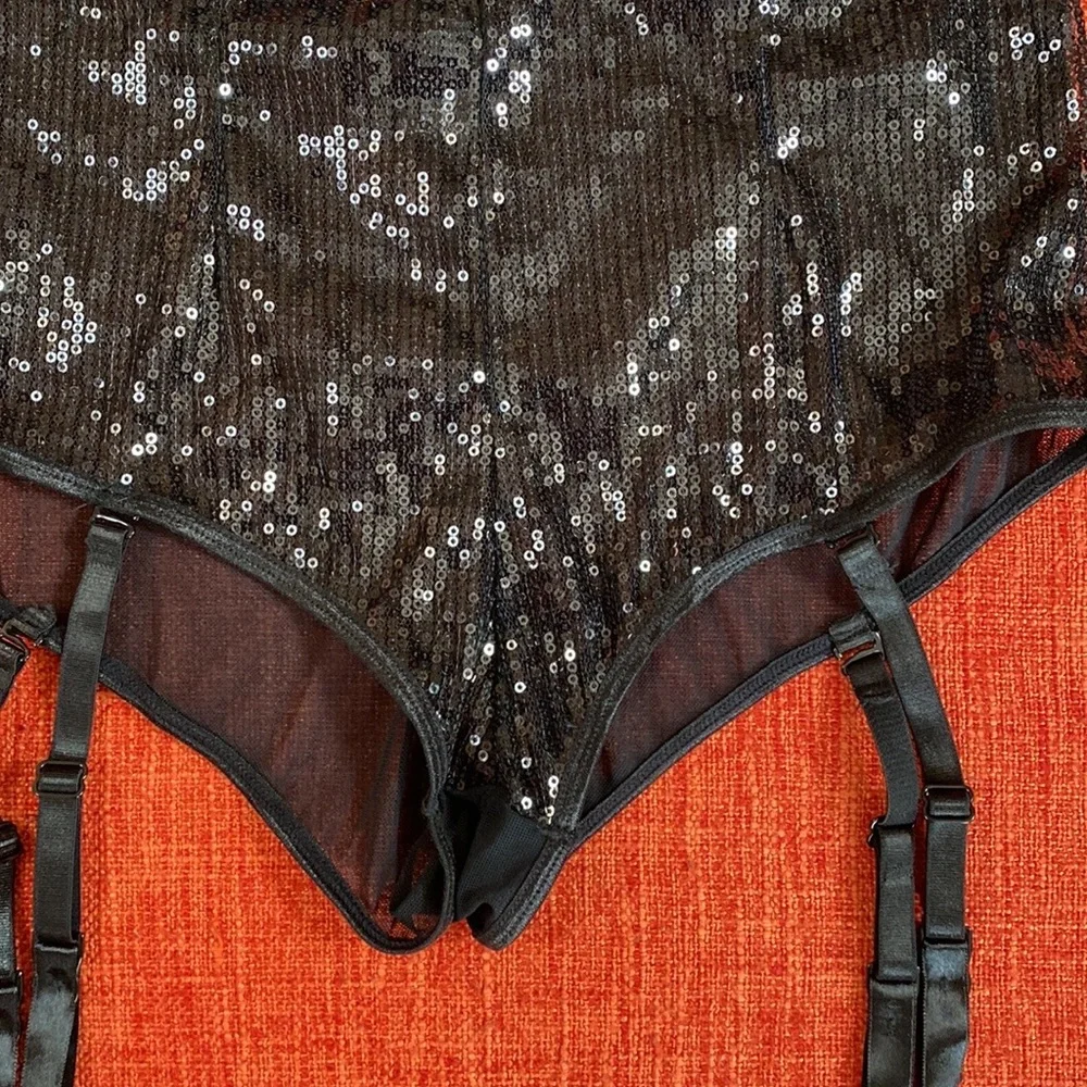 VTG Black Sequin Mesh Show Girl Lingerie Garter Belt